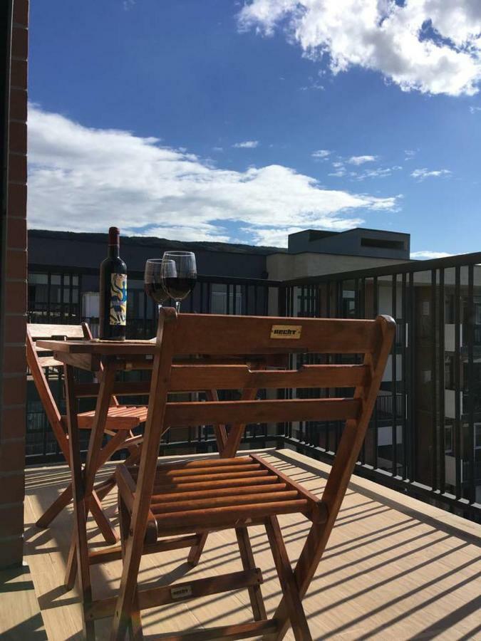 Sunny Apartment Ortachala Τυφλίδα Εξωτερικό φωτογραφία